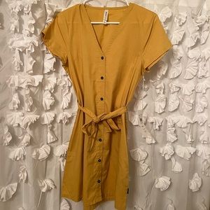 RVCA Button-Up Short Sleeve Dress